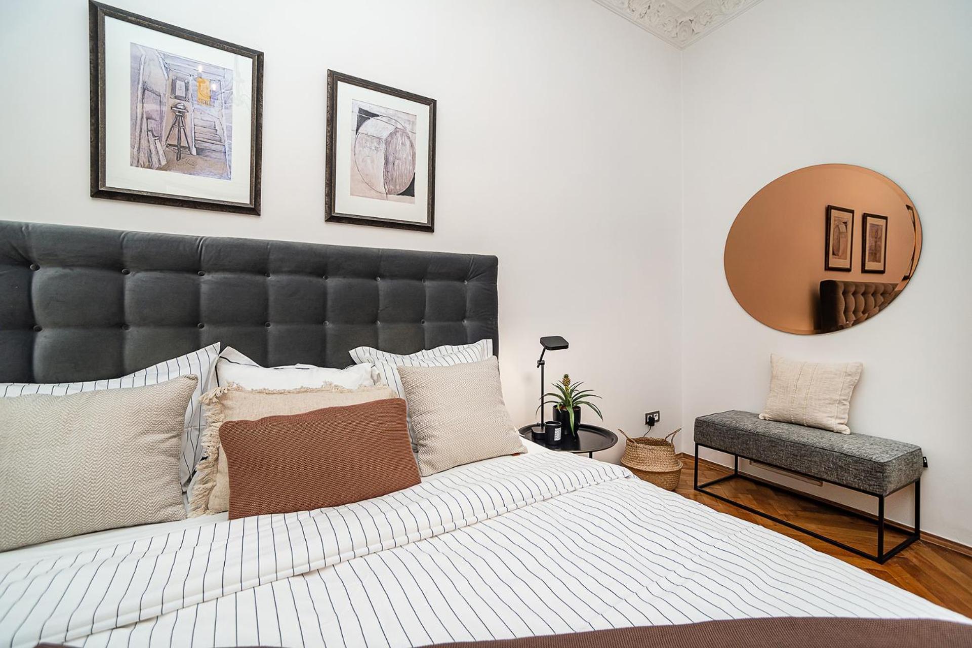 Luxurious Two-bedroom In The Old Town Praag
