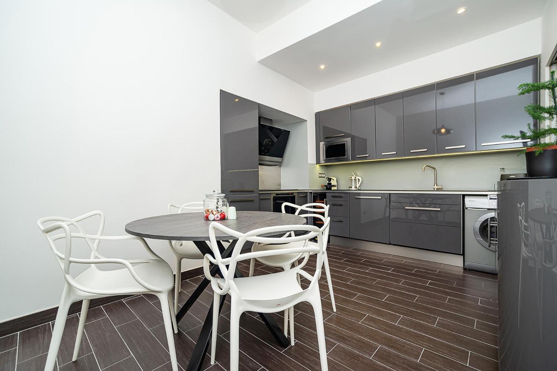 Luxurious Two-bedroom In The Old Town * Praag