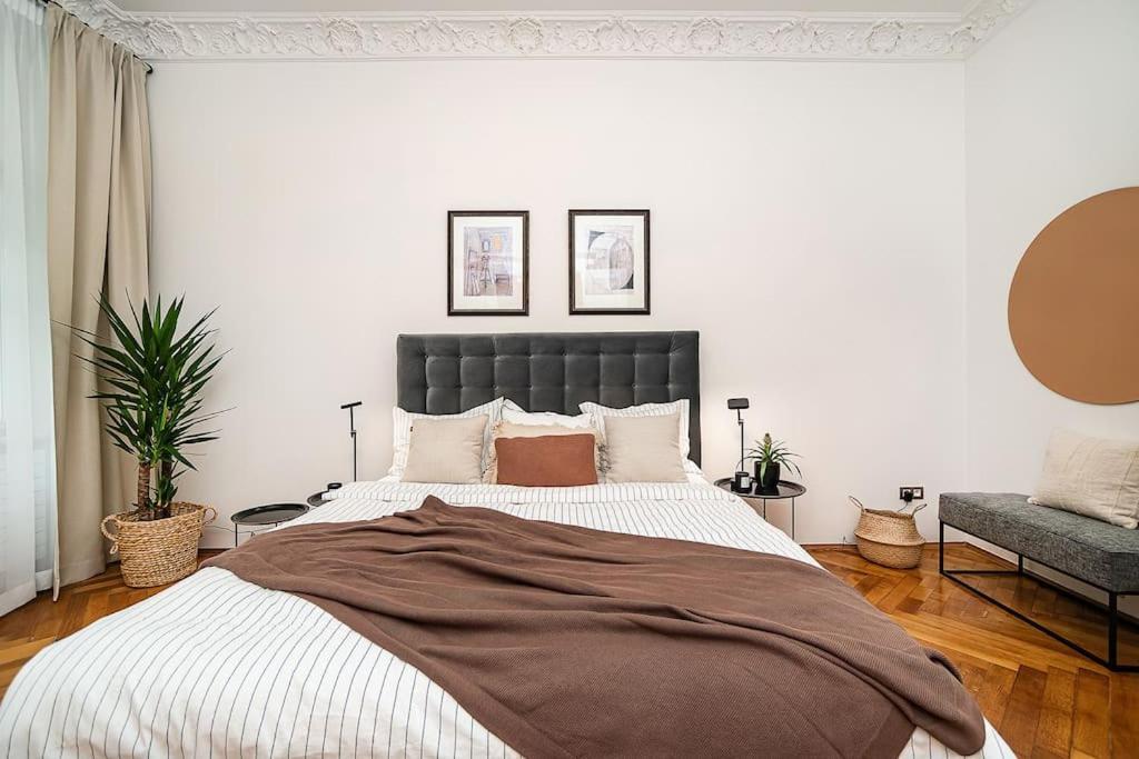 Luxurious Two-bedroom In The Old Town Appartement Praag