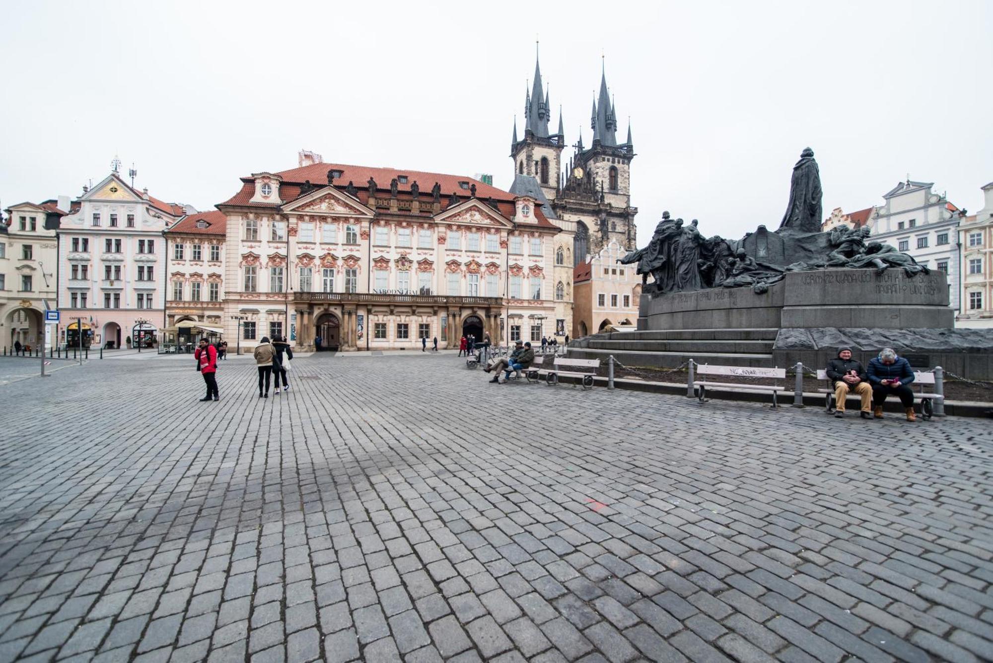Luxurious Two-bedroom In The Old Town Appartement *